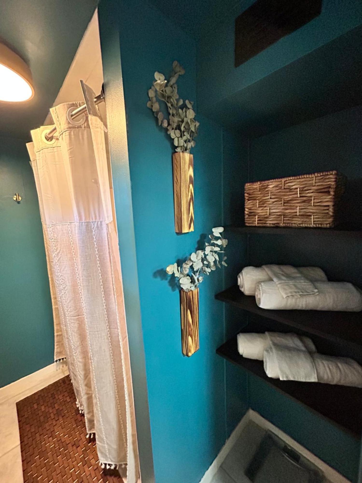 Stylish Bungalow Near Dining, Parks & Entertainment Τζάκσονβιλ Εξωτερικό φωτογραφία